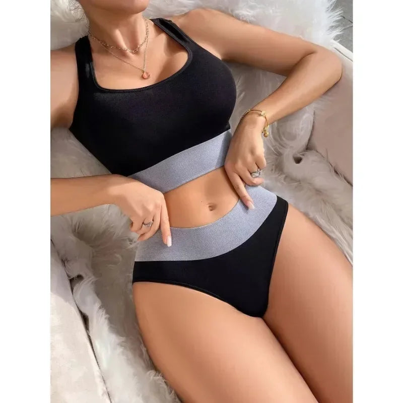 Women Seamless Bra & Panties Set