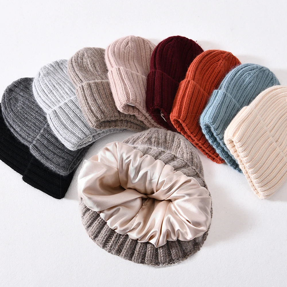 Satin-Lined Winter Beanie – Cashmere Blend Knit