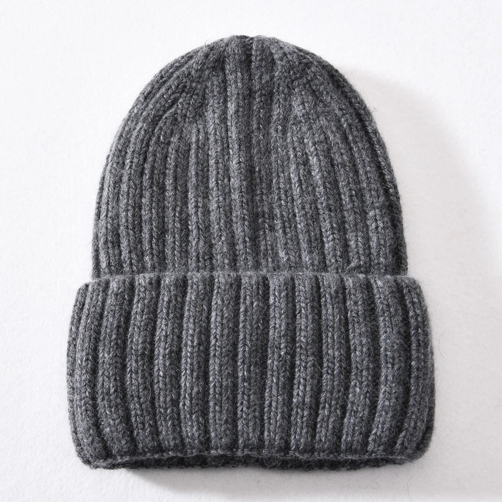 Satin-Lined Winter Beanie – Cashmere Blend Knit