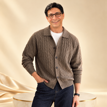 Cardigan en cachemire torsadé homme