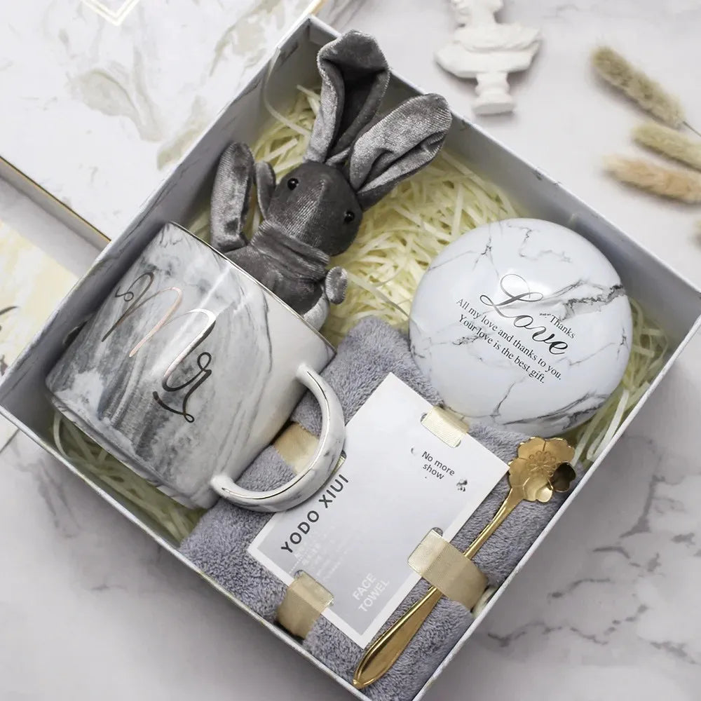 Curated Gift Box for Her – Elegant Home Keepsake
