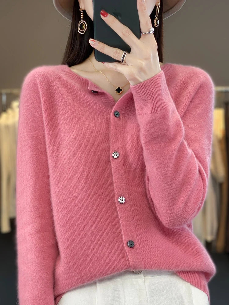 Merino Wool Cardigan – Women’s Chic Knitwear