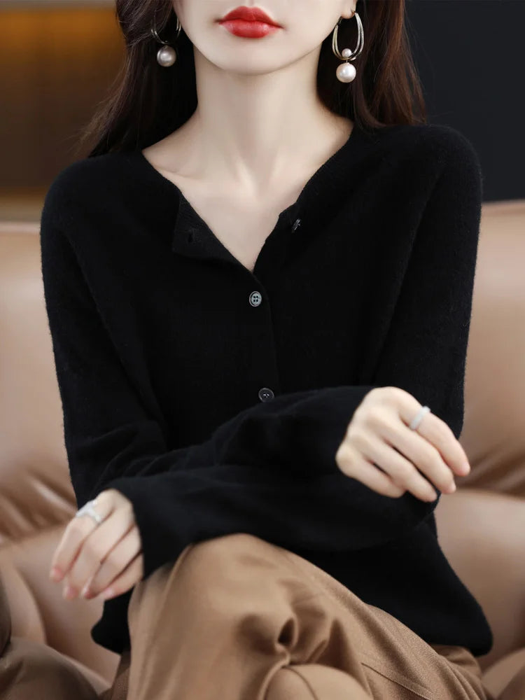 Merino Wool Cardigan – Women’s Chic Knitwear