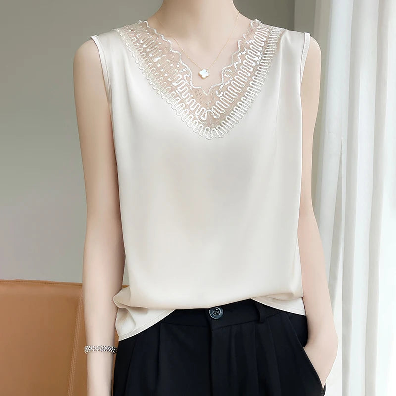 V-Neck Lace Camisole Temperament  T-Shirt Sleeveless Bottoming