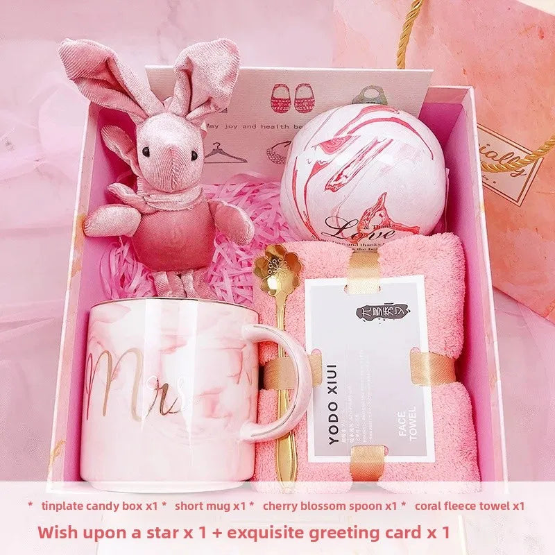 Curated Gift Box for Her – Elegant Home Keepsake
