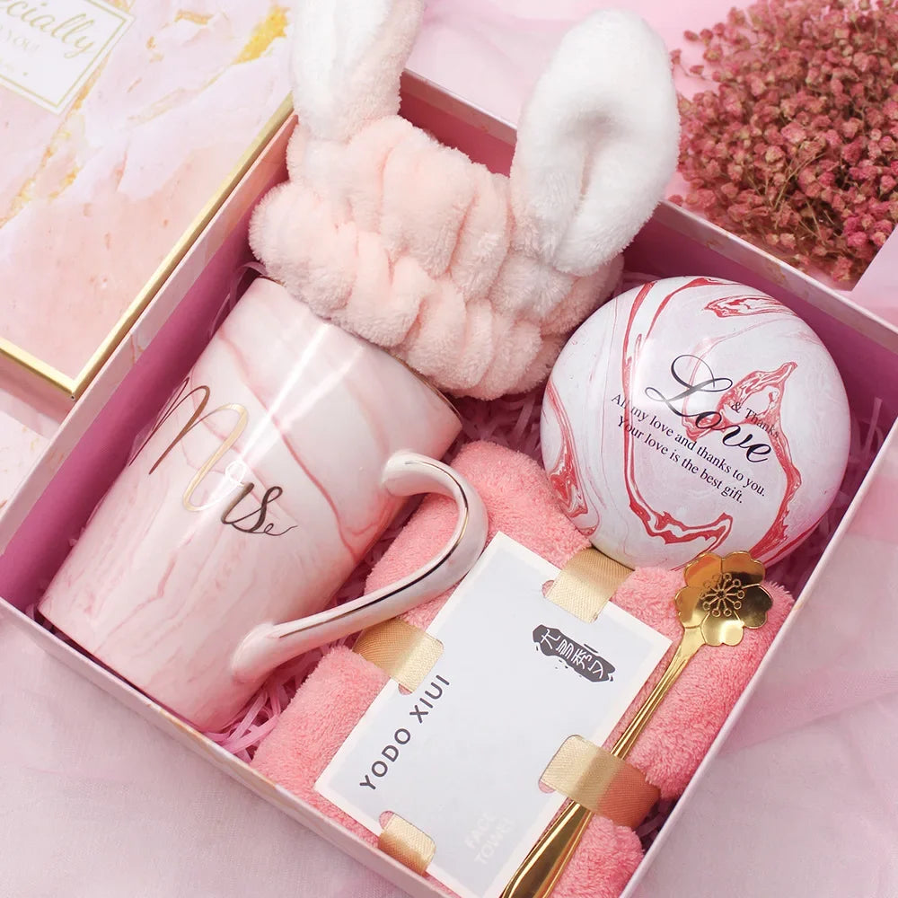 Curated Gift Box for Her – Elegant Home Keepsake