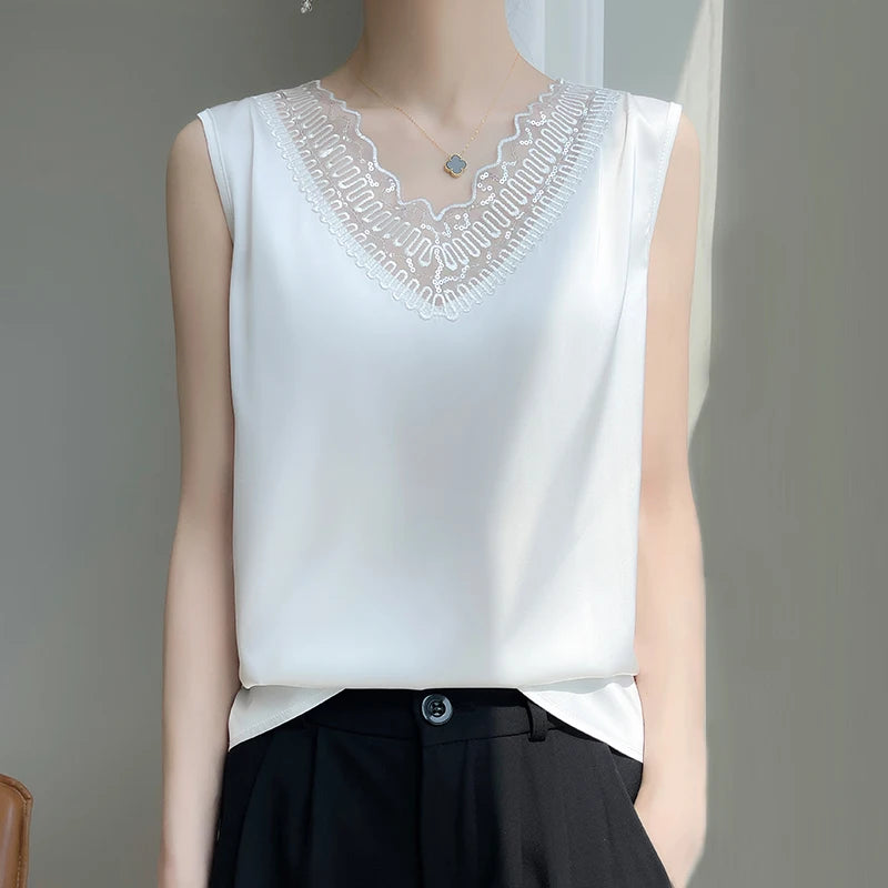 V-Neck Lace Camisole Temperament  T-Shirt Sleeveless Bottoming