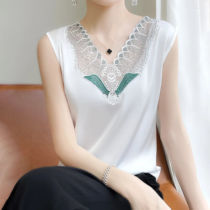 V-Neck Lace Camisole Temperament  T-Shirt Sleeveless Bottoming