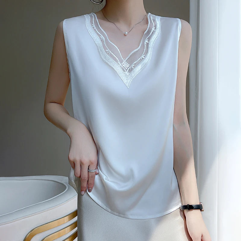 V-Neck Lace Camisole Temperament  T-Shirt Sleeveless Bottoming