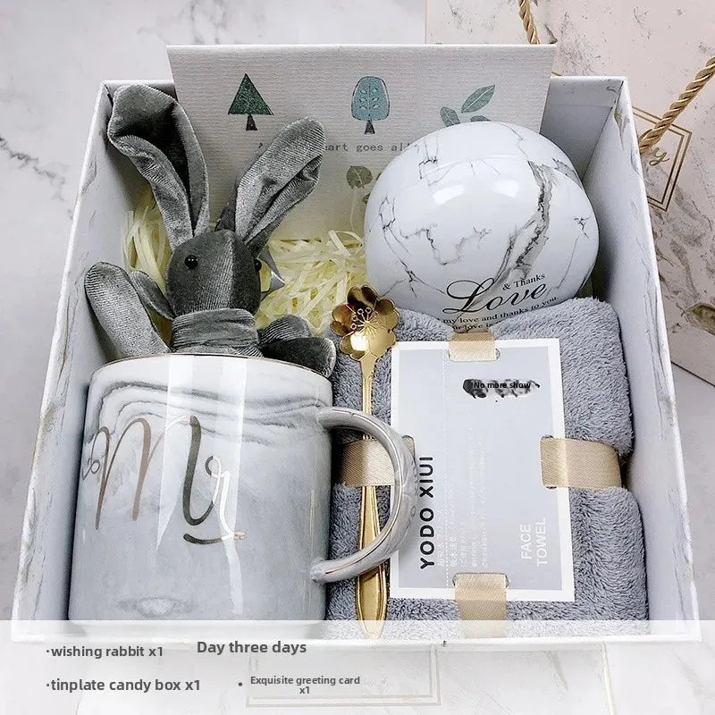 Curated Gift Box for Her – Elegant Home Keepsake