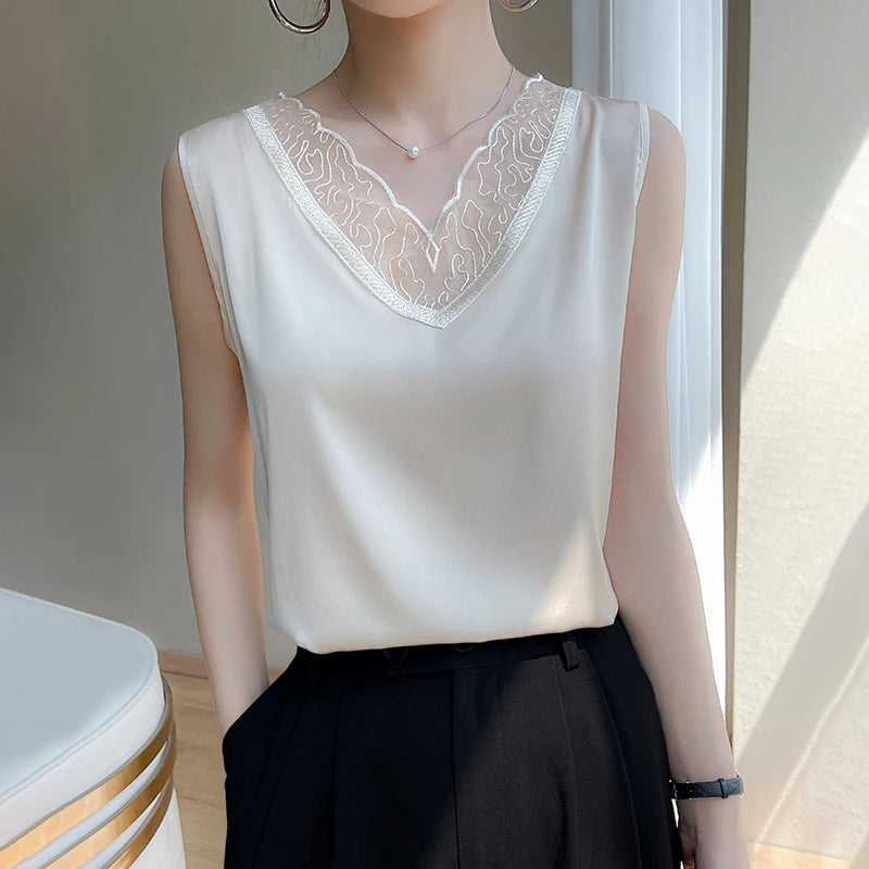 V-Neck Lace Camisole Temperament  T-Shirt Sleeveless Bottoming