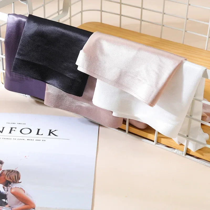 Nahtlose Panty für Damen – Glatter, Kühler Stoff