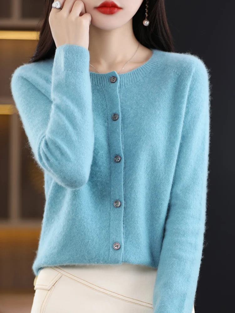 Merino Wool Cardigan – Women’s Chic Knitwear