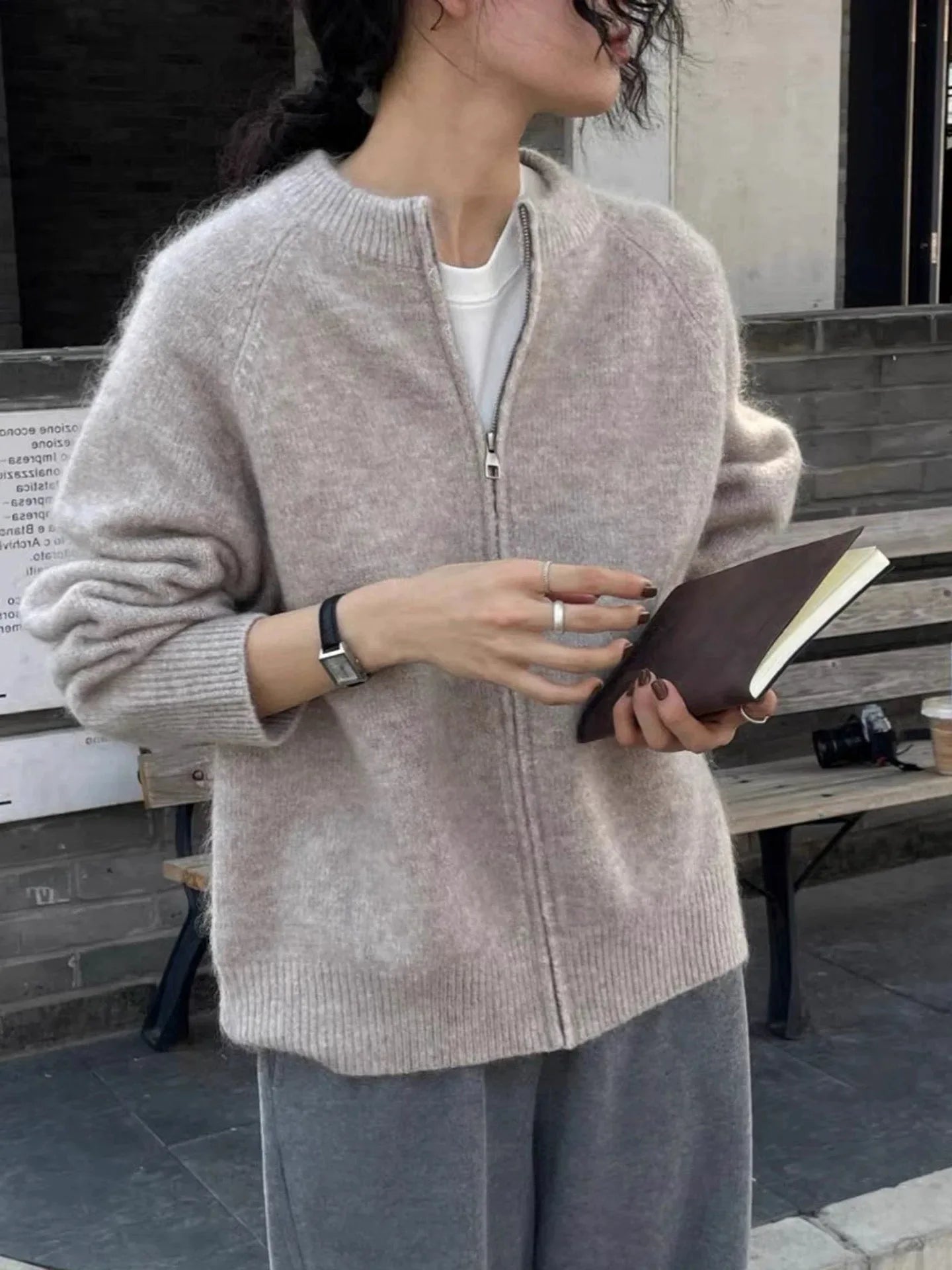 Cashmere Zipper Cardigan – Autumn Edition