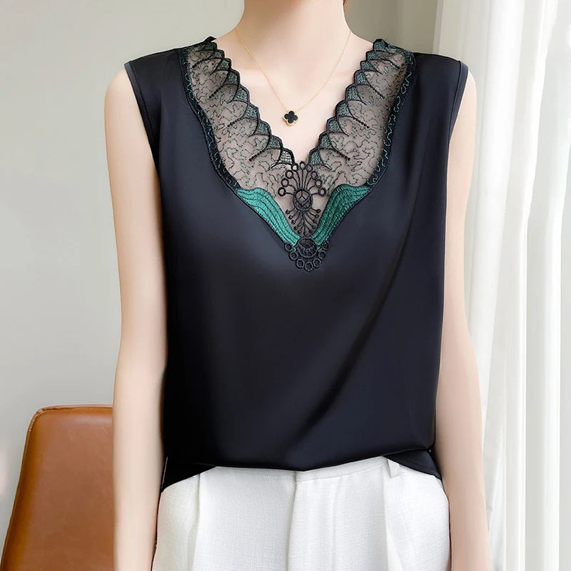 V-Neck Lace Camisole Temperament  T-Shirt Sleeveless Bottoming