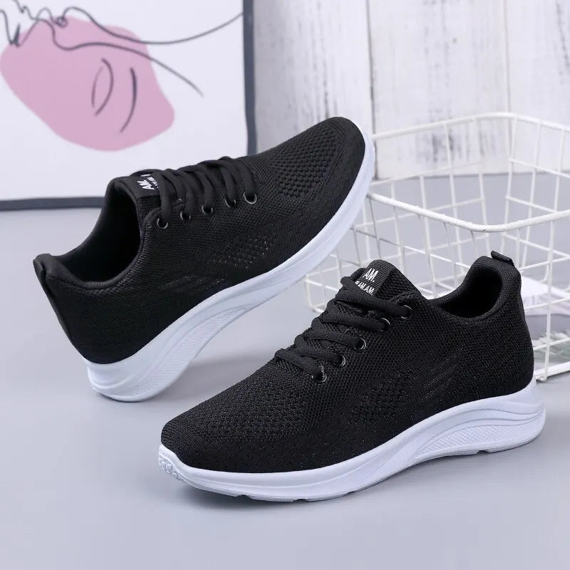 Spring New Women's Flying Weave Mesh Sport Casual Lightweight Soft Sole Running Shoes